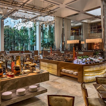 Diamond Hotel Philippines Μανίλα Εξωτερικό φωτογραφία