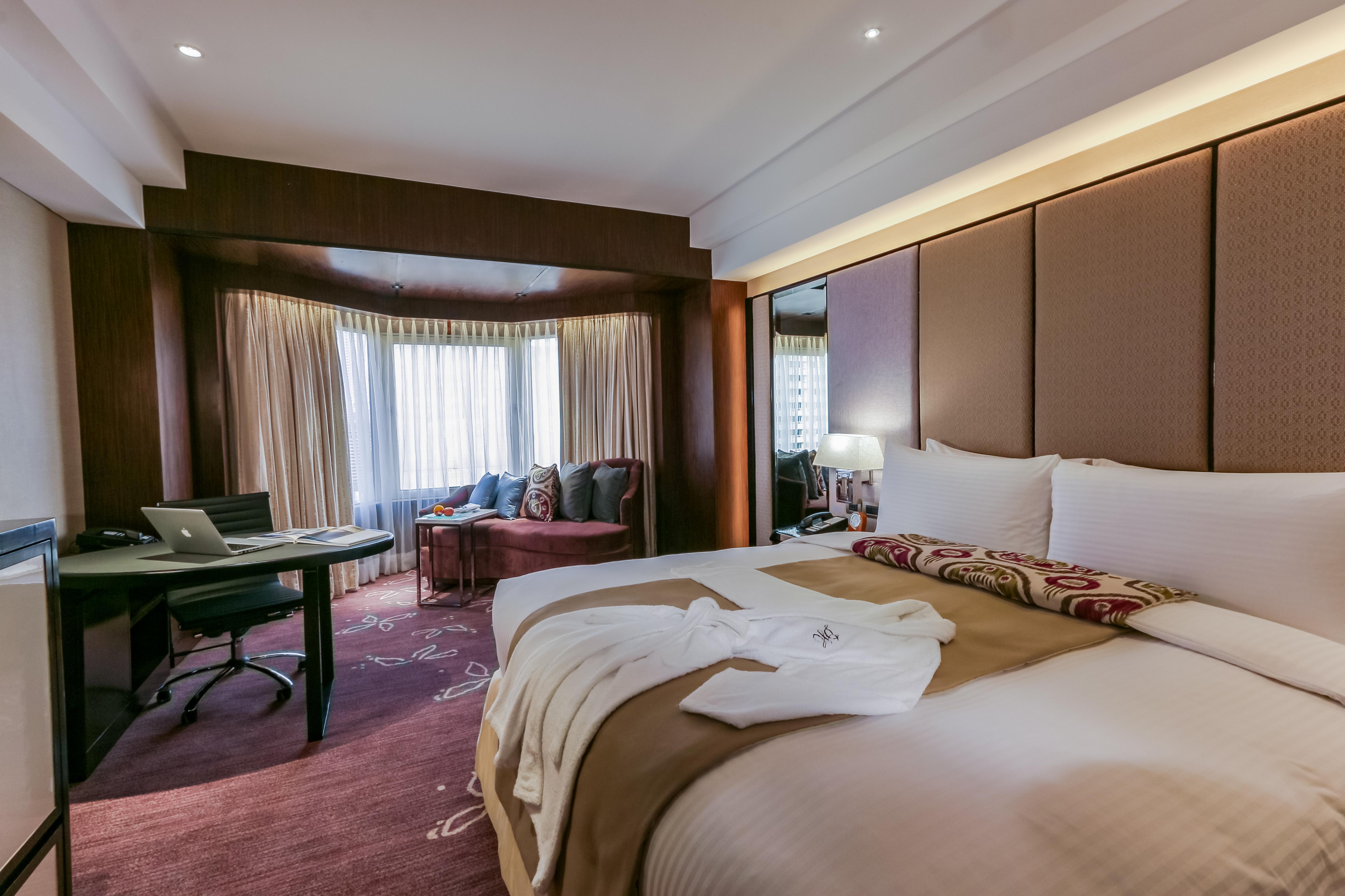 Diamond Hotel Philippines Μανίλα Εξωτερικό φωτογραφία
