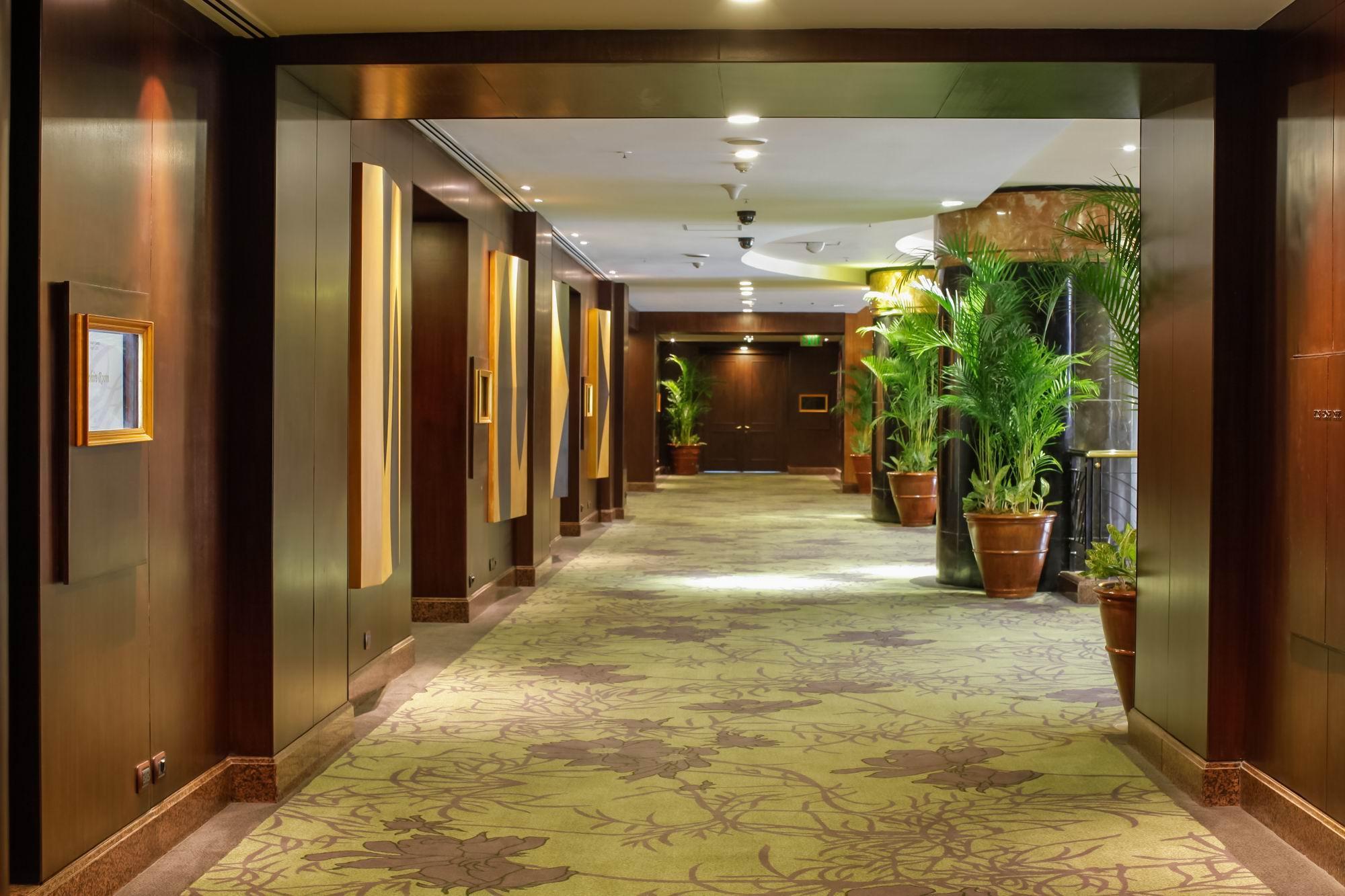 Diamond Hotel Philippines Μανίλα Εξωτερικό φωτογραφία