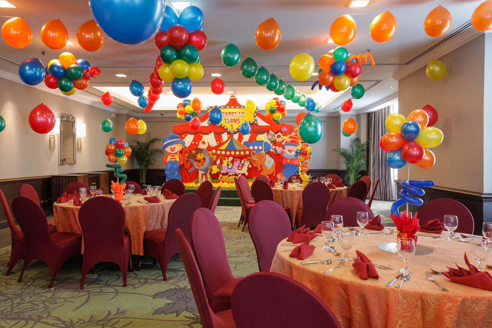 Diamond Hotel Philippines Μανίλα Εξωτερικό φωτογραφία