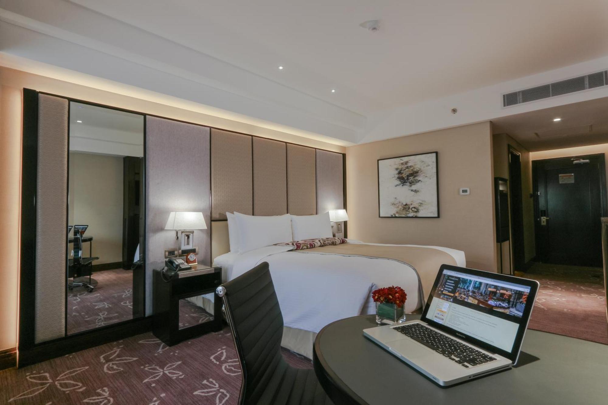 Diamond Hotel Philippines Μανίλα Δωμάτιο φωτογραφία